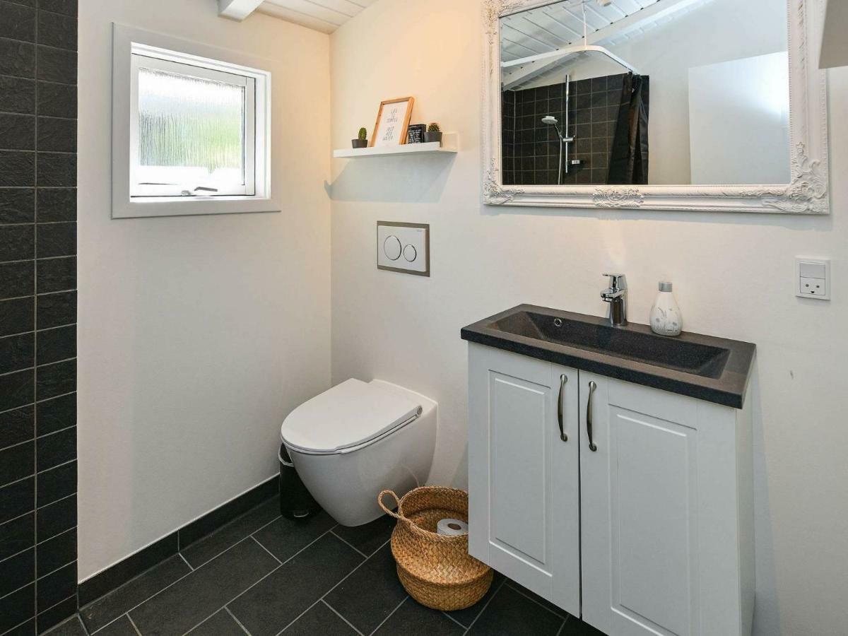 5 Person Holiday Home In Oksb L Dyreby Eksteriør billede